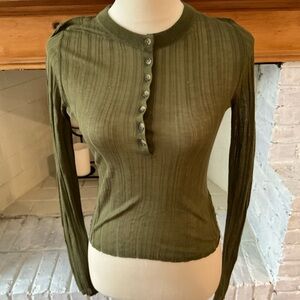 GAP Olive Button-Up Ribbed Long Sleeve Top